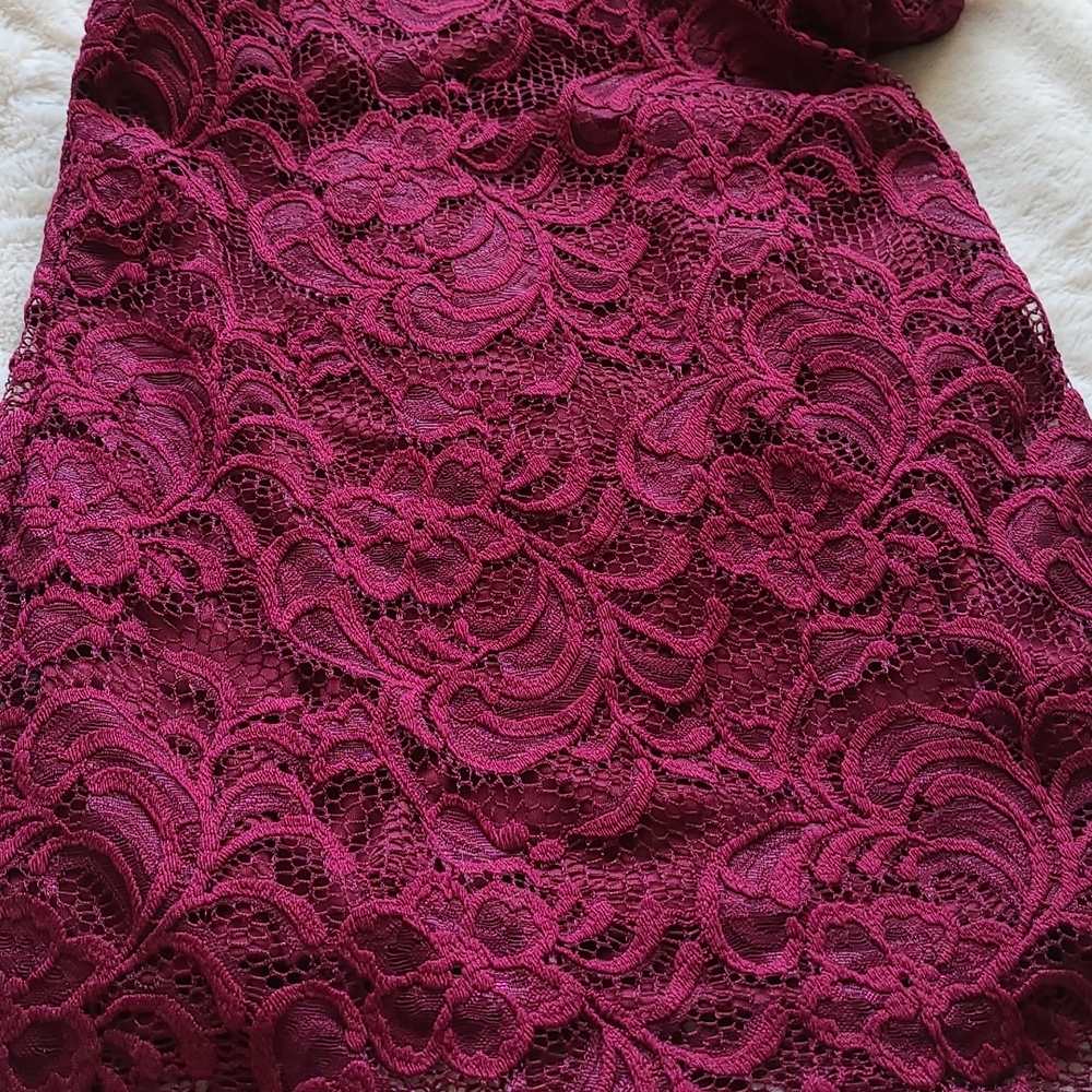 Burgundy Lace Dress - Picture 6 of 8